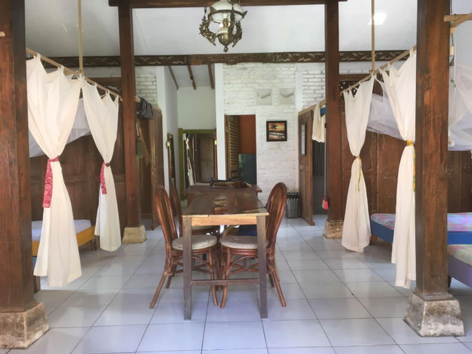 Bedroom 5