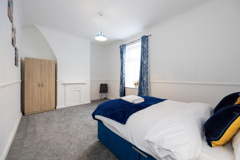 Others 5, Cosy Three Bedroom Terrace Rishton, Lancashire