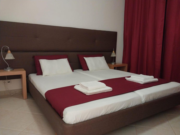 Others 3, Solaren Apartments Boavista