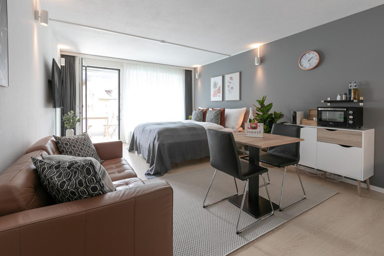 Bedroom 2, Spirit Apartments - Studio #3 - Balkon - Parkplatz, Obwalden