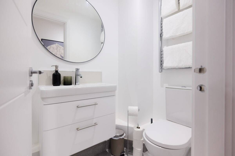 Bathroom 3, The Melbray Escape - Trendy 2bdr Apartment, London