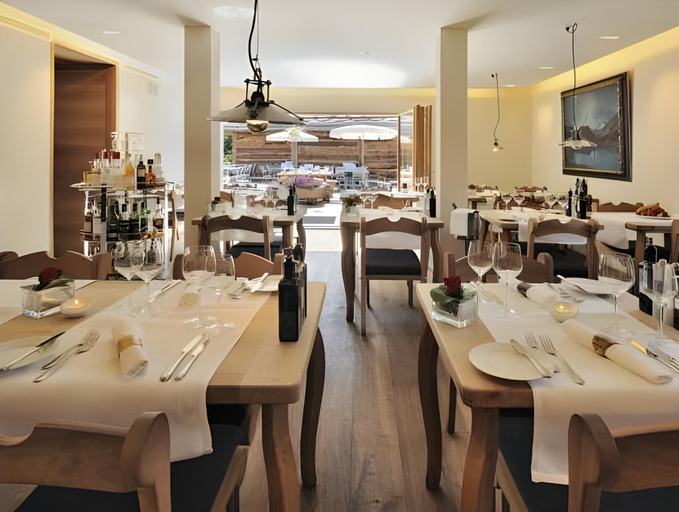 Food & Drinks 4, Sonnmatten Boutique Hotel & Apartments Zermatt, Visp