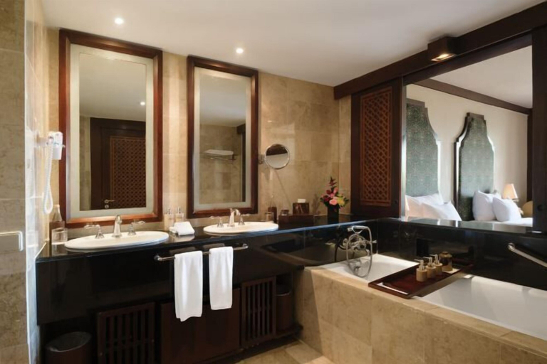 Bathroom 11