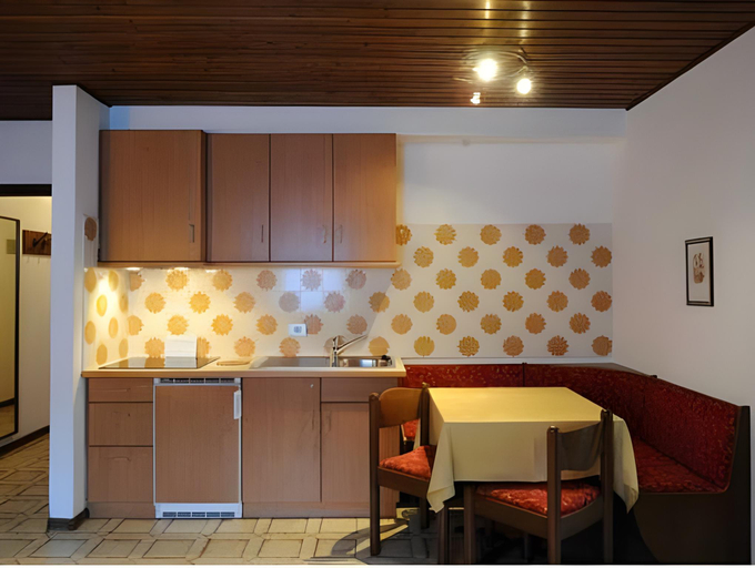 Others 4, Post Residence - Home of Memories - Dolomites, Bolzano