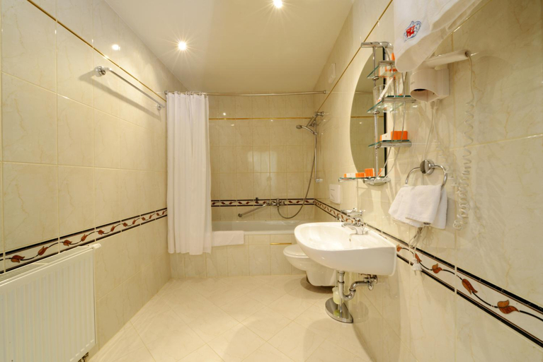 Bathroom 2, Narantuul Hotel, Ulan Bator
