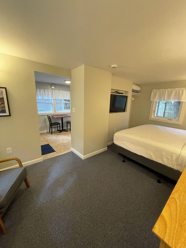 Bedroom 3, Elmwood Motor Court, York