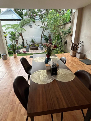 Dining Room 4, Villa Sayong Indah Bedugul, Tabanan