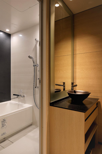 Bathroom 9