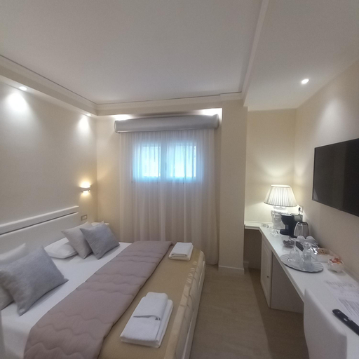 Others 4, DIMORA ANNA, Reggio Di Calabria