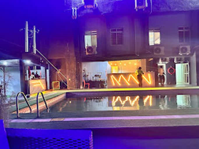 Food & Drinks 3, Empresa Hotel & Spa, Lekki, Eti-Osa