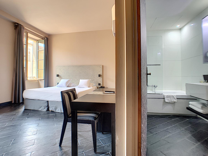 Bathroom 4, Palazzu U Domu, Corse-du-Sud