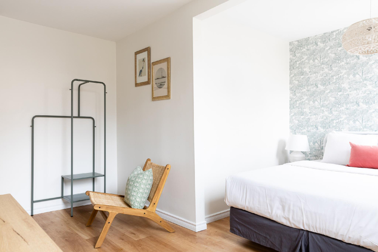 Bedroom 14
