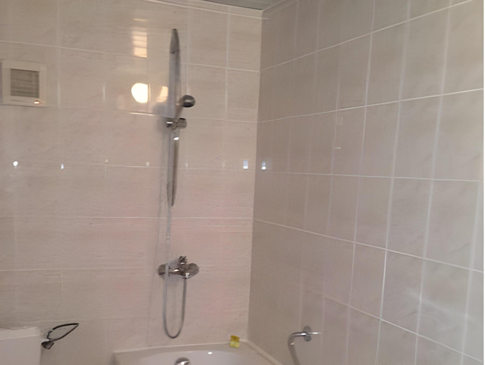Bathroom 5, Mercury, Nesebar