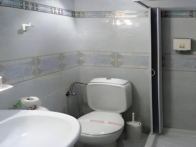 Bathroom 4, Palladion Hotel, South Aegean
