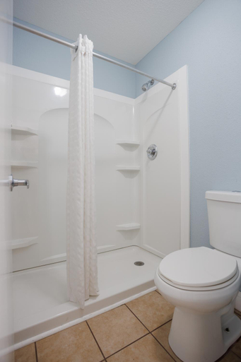 Bathroom 4