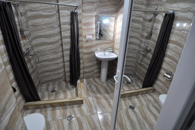 Bathroom 3, Renaissance Hotel Tbilisi, Tbilisi
