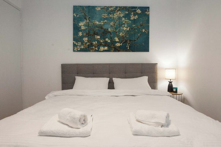 Bedroom 5, Stylish Renovated 2 Bd Apt in Exarcheia, Attica