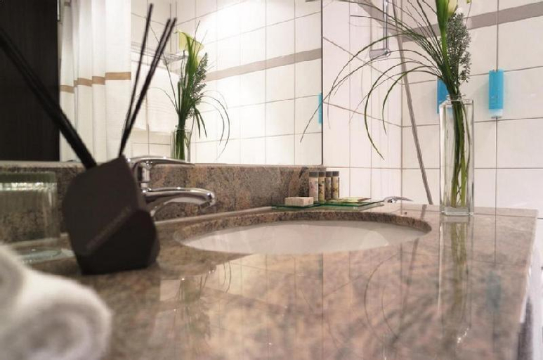 Bathroom 6