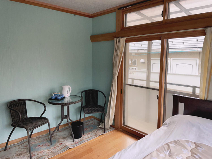 Bedroom 4, Hiku no Yado, Kokubunji