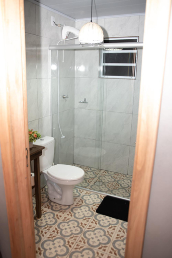 Bathroom 1, Casarao Biazolli, Farroupilha