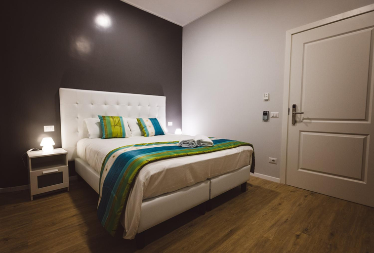 Bedroom 4, Angelina Rooms in Rome, Rome