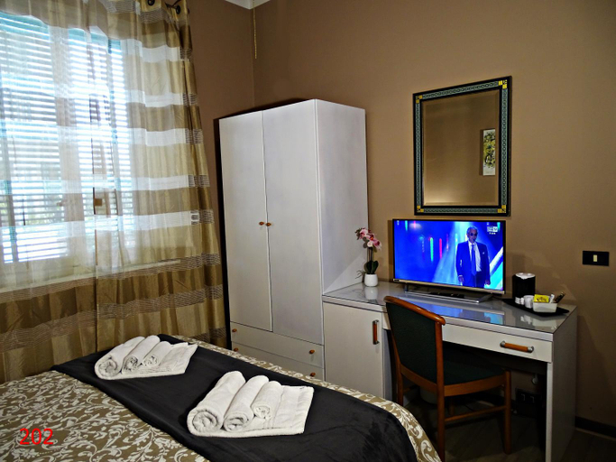 Bedroom 5, affittacamere arancio, Lucca
