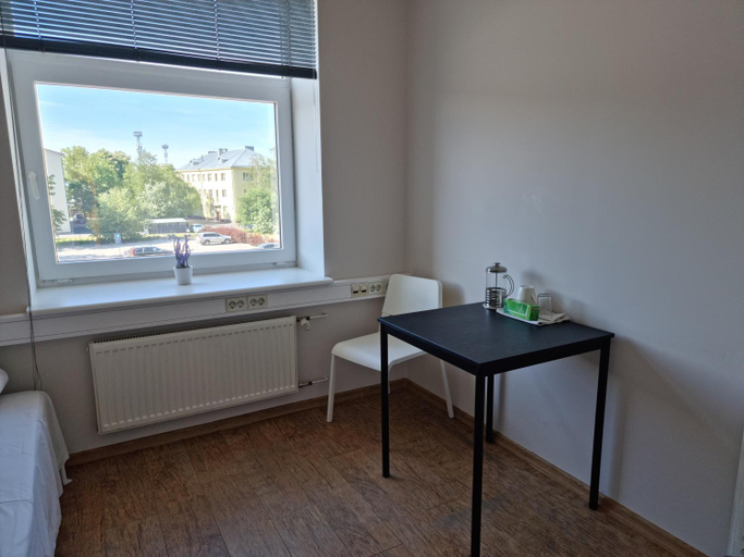Others 5, Room near City Center Harbour, Tallinn