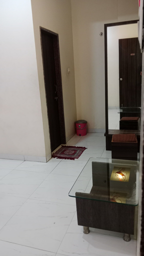 Bedroom 4, Hotel Swamiraj Executive, Pune