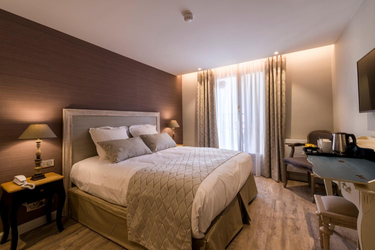 Bedroom, Nouvel Hotel du Commerce, Alpes-de-Haute-Provence