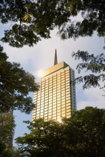 Dusit Thani Bangkok, Bang Rak