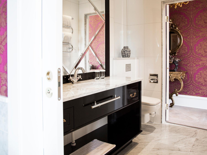 Bathroom, Varbergs Stadshotell & Asia Spa, Varberg