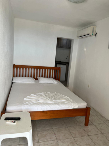 Others 5, Apartments Feniks