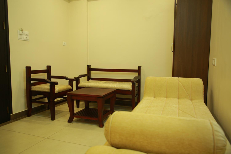 Bedroom 2, KALATHIL TOURIST HOME, Thrissur