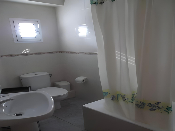 Bathroom 4, Casa de Huespedes el Almendro, Baleares