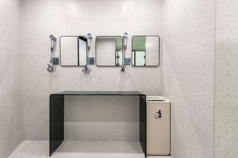 Bathroom 4, Lemon Hotel-Hangzhou Fengqi Road, Hangzhou