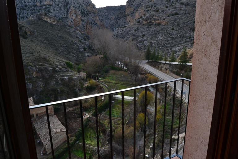 Others 4, Los Palacios, Teruel
