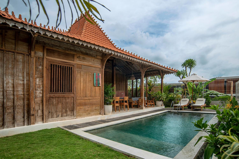 Swimming Pool 20