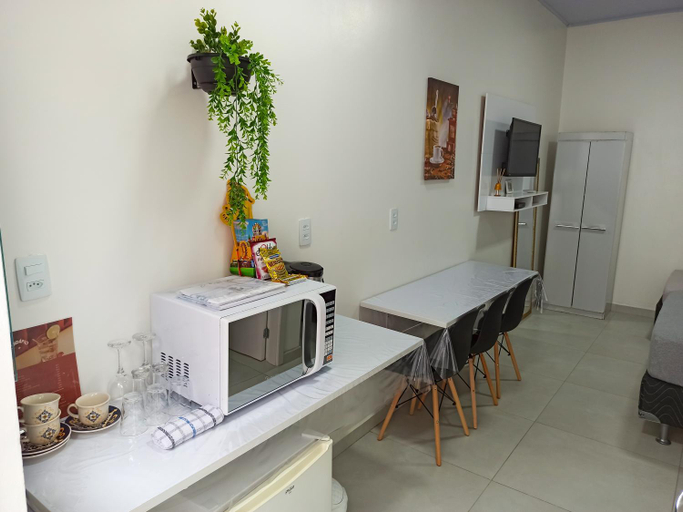 Others 4, Suites a 100m da praia e 800m do Beto Carrero, Penha