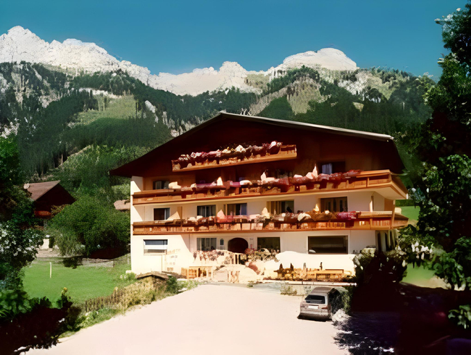 Others 4, Haus Mariandl, Reutte