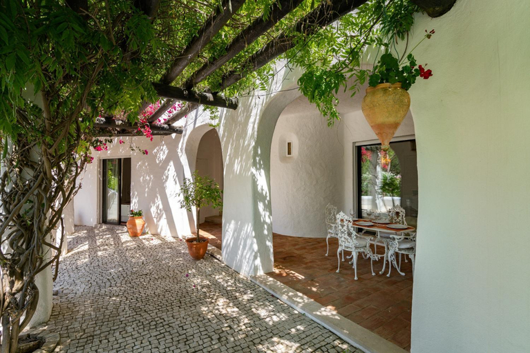 Others 2, Villa Serendipity by SAPvillas, Loulé
