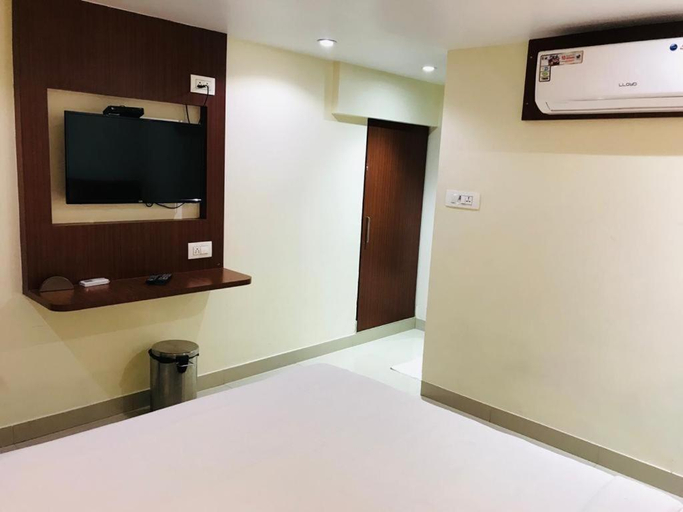 Bedroom 3, Hotel Castle Inn, Mumbai City