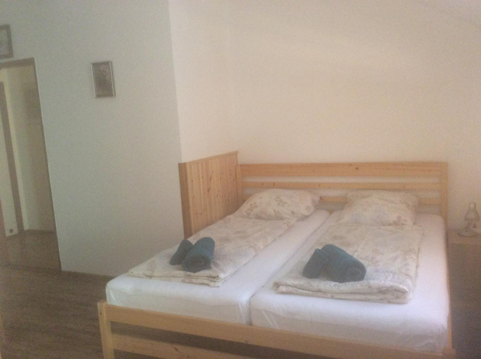 Bedroom 2, Breclav centrum - U Prazaka, Břeclav