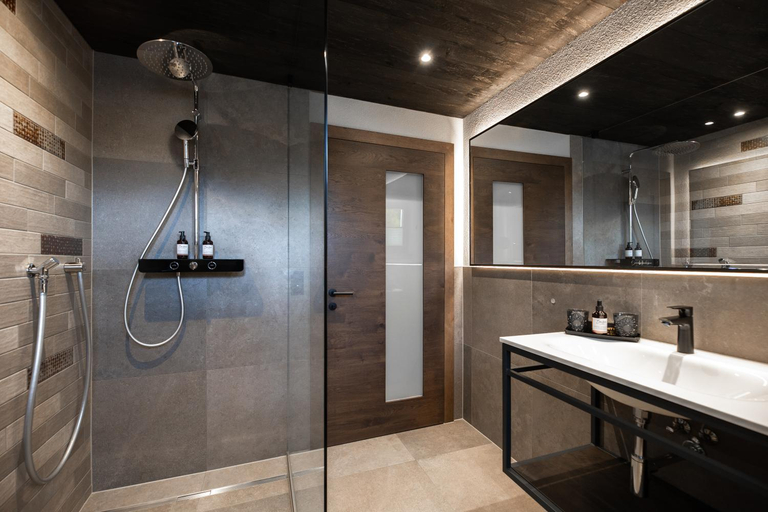 Bathroom 5, Luxury Apart Sailers Premium Summercard including, Landeck