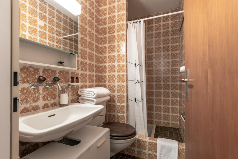 Bedroom 3, Spirit Apartments - Studio #3 - Balkon - Parkplatz, Obwalden