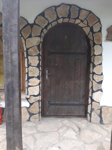 Others 5, Casa cu flori Murighiol, Murighiol
