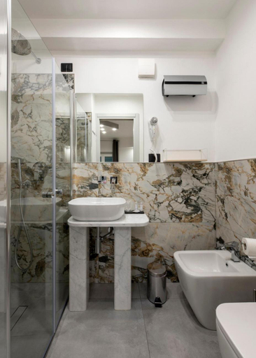 Bathroom 2, SABRILUNA ROOMS, La Spezia