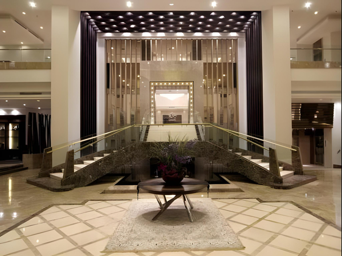 Public Area 3, Qingdao Royal Garden Hotel, Qingdao