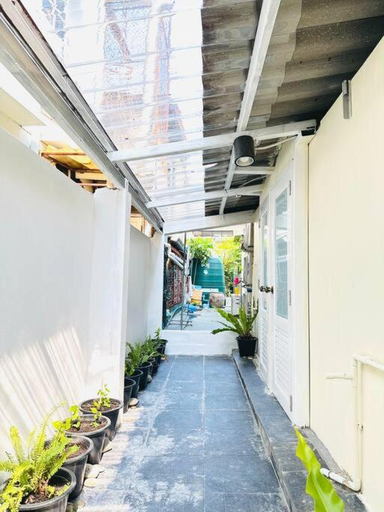 Others 5, Chubby 5 Room 3, Bang Plad