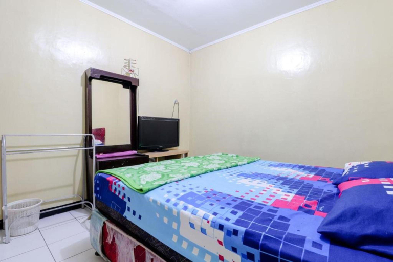 Bedroom 12