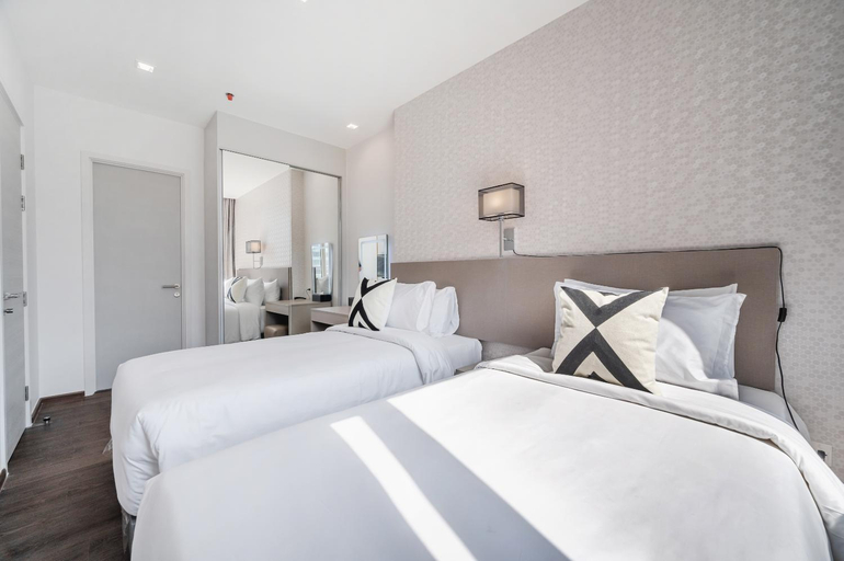 Bedroom 6